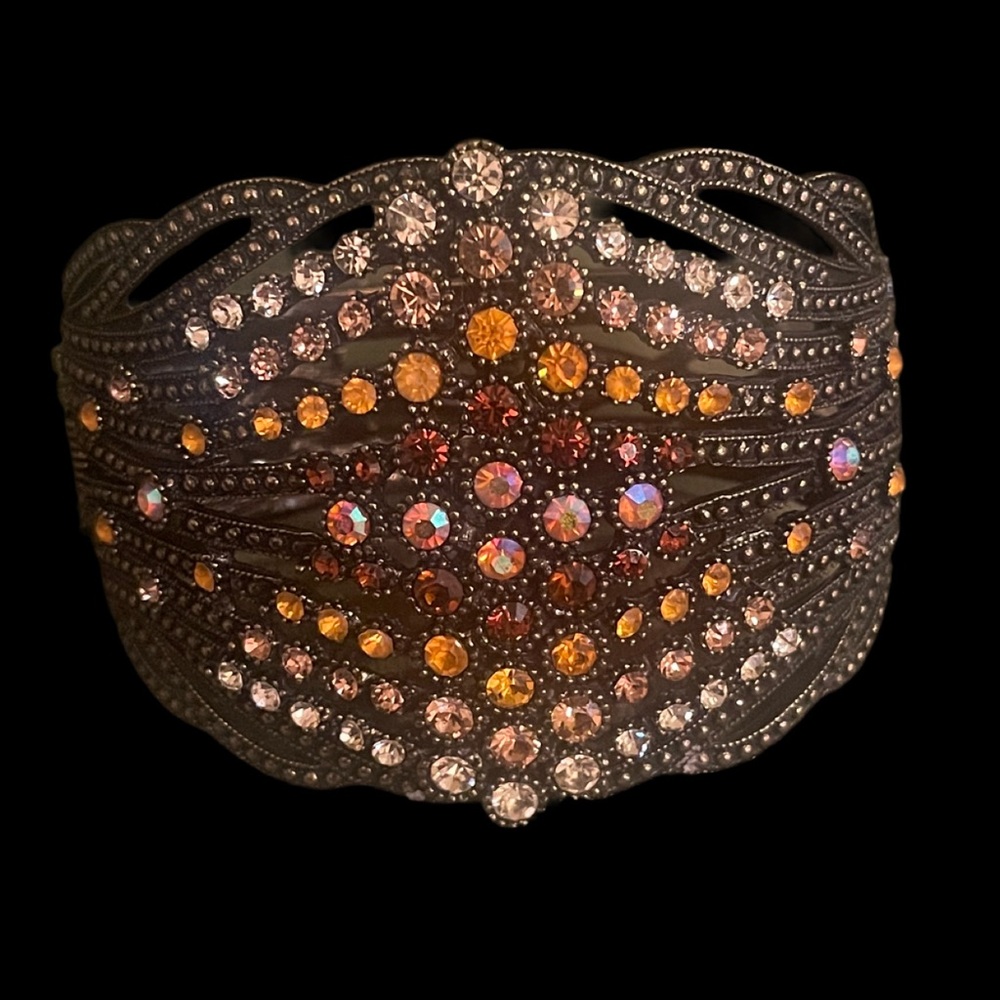 Sparkling art deco style Rhinestone Cuff clasp Bracelet